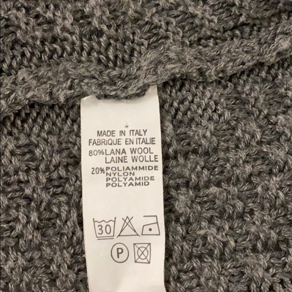 🛍3/$35🛍 Brandy Melville Voltaire Cardigan - Picture 6 of 8